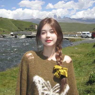 桃花含露又春风